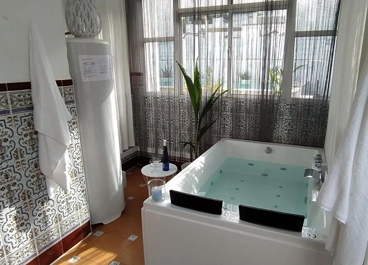 Chiclana piscina privada, jacuzzi, terraza jardín Villa Chiclana de la Frontera España